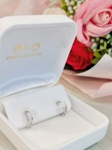 母の日にも ダイヤ×パールピアリング