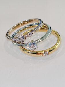 お好きなカラーで ロイヤルアッシャーブライダルリング